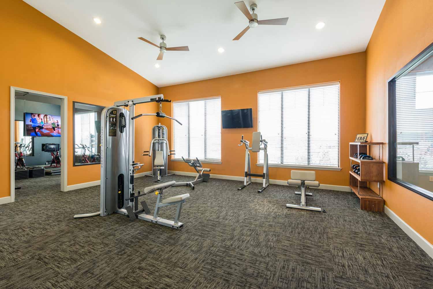 Spacious Furnished Resort Style Apartments Tomball Bagian luar foto