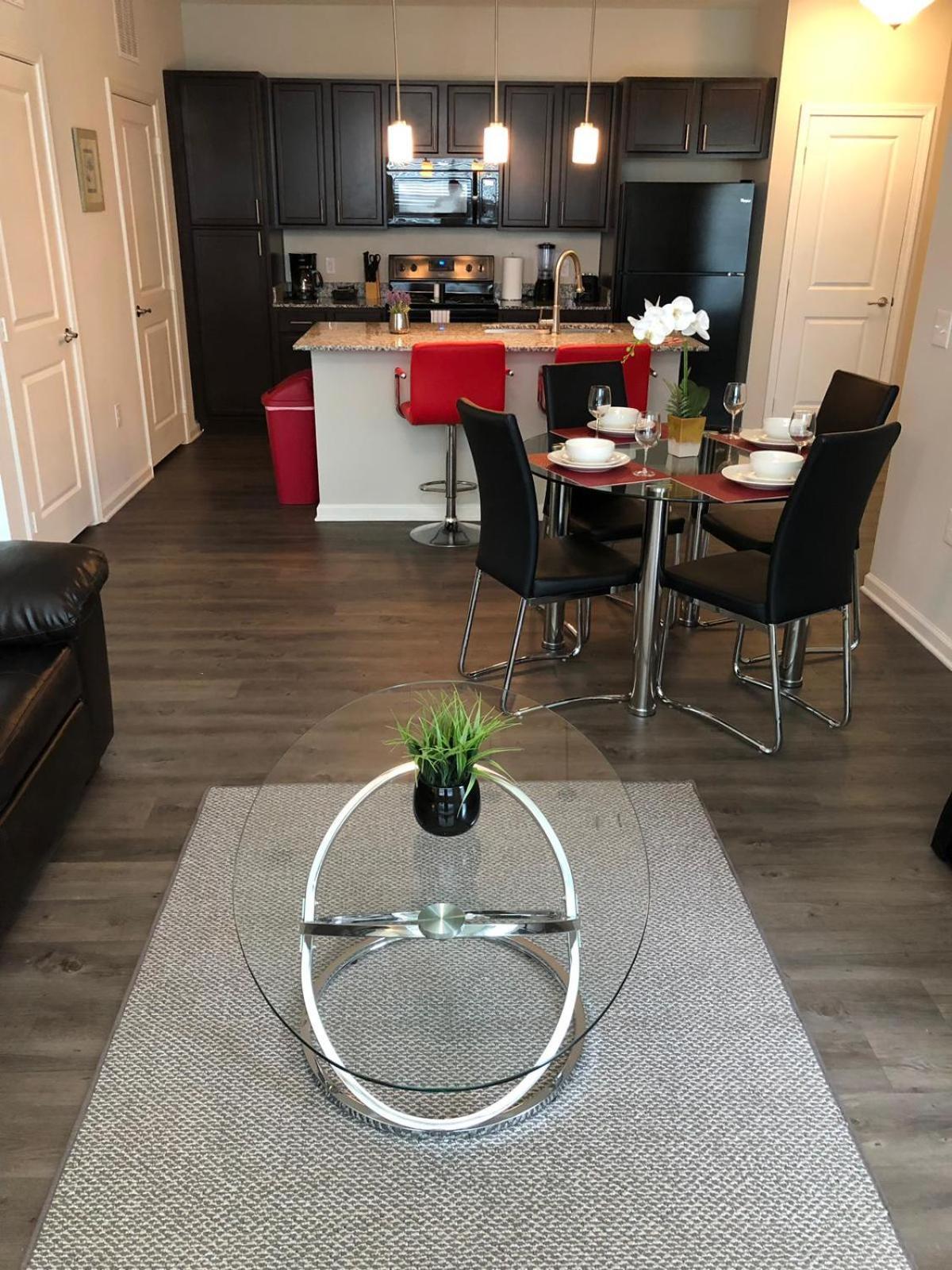 Spacious Furnished Resort Style Apartments Tomball Ruang foto